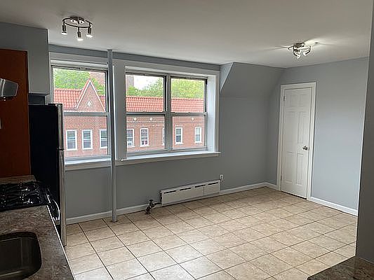 4th image of 23-33 33rd Ave #3