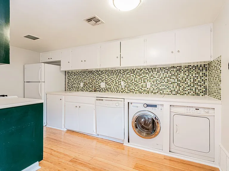 5601 Woodrow Ave #1-104 — Photo 6