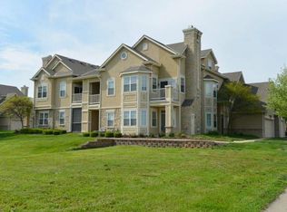 4503 W 159th Ter APT 120, Overland Park, KS 66085