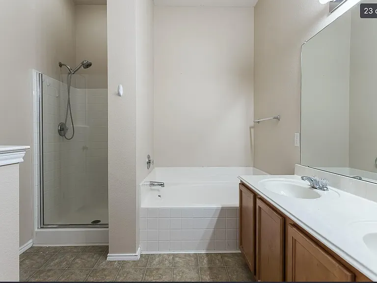 6440 Stone Lake Dr — Photo 10