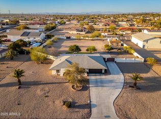 11138 W Hatcher Rd, Sun City, AZ 85351