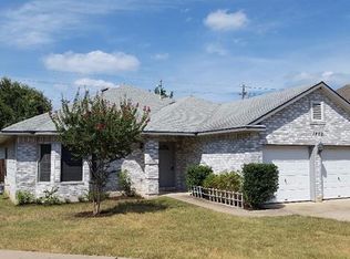 7802 Nairn Dr, Austin, TX 78749