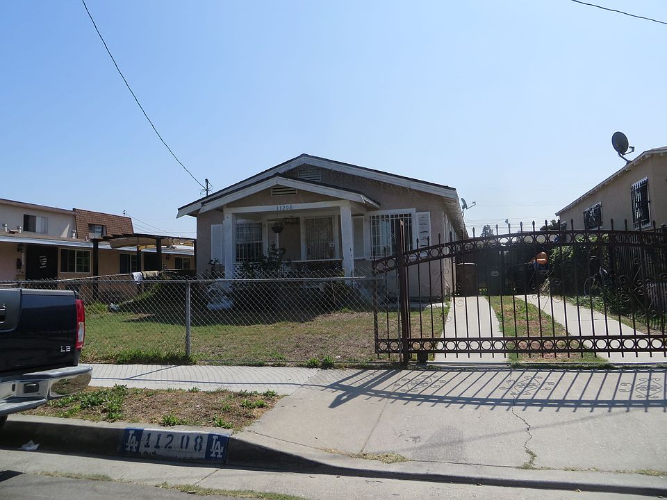 1st image of 11208 Berendo Ave