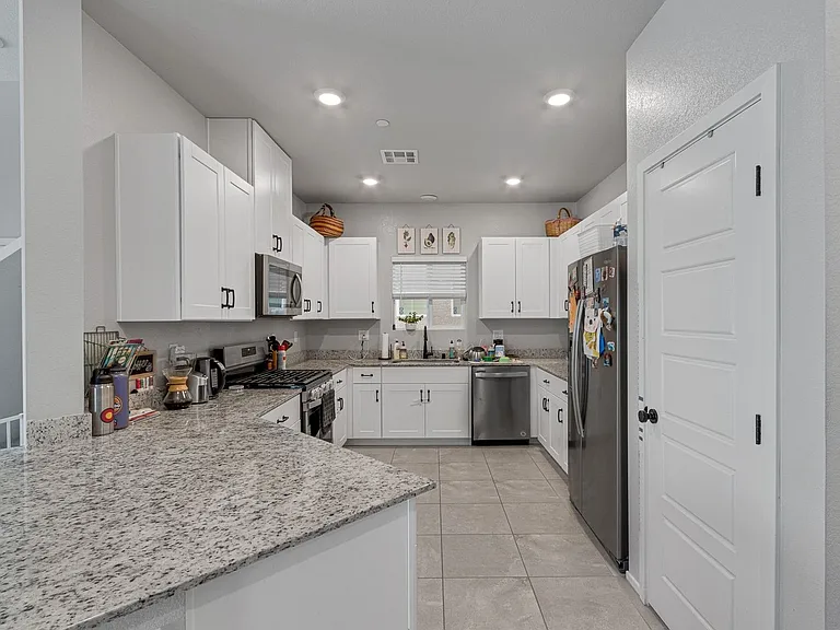 4456 Stardust Moon Ave — Photo 5