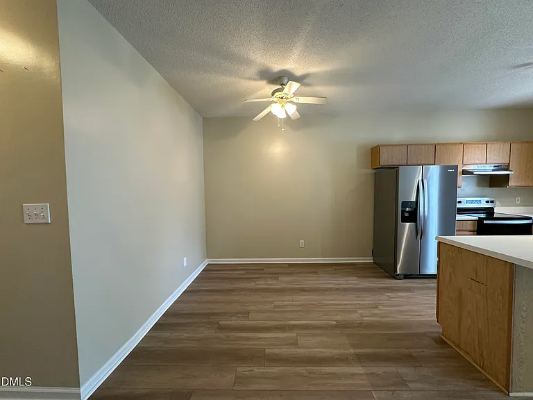 312 Commons Dr — Photo 6