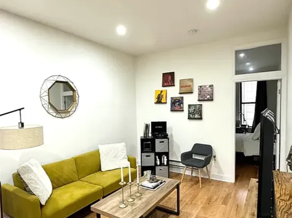 419 Third Avenue image 3 of 6