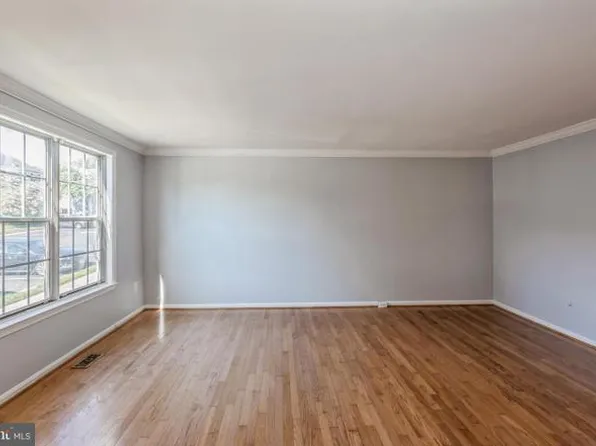 13820 Fount Beattie Ct #1, Centreville, VA 20121