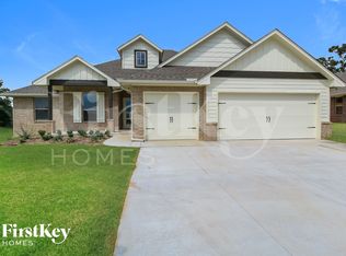 5101 Whitegold Ave, Edmond, OK 73034