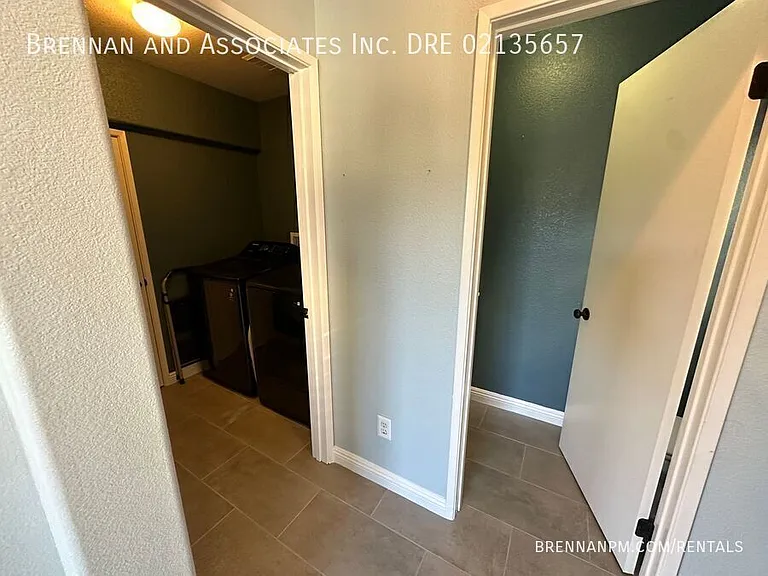1165 Latigo Cv #3 — Photo 7