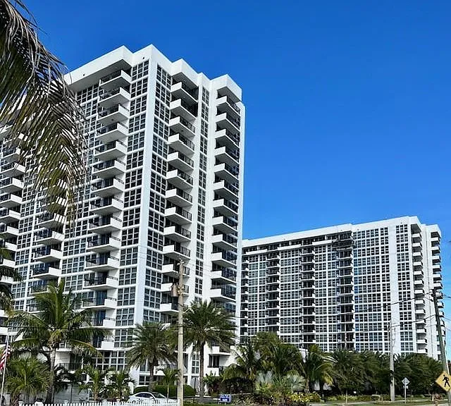531 N Ocean Blvd #1808 — Photo 1