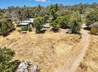 46467 Bissett Station Rd, Ahwahnee, CA 93601