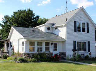 556 Milford St, Watertown, WI 53094