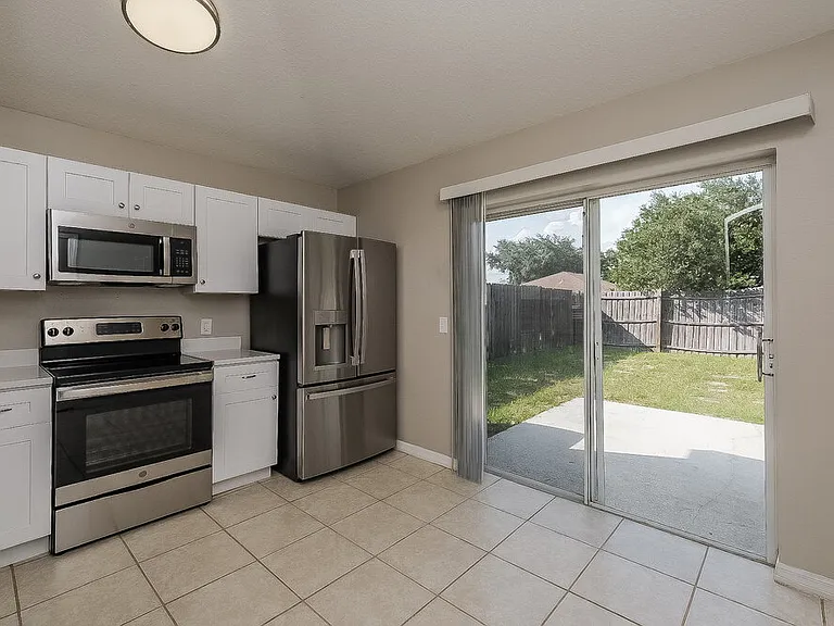 1034 Harvest Moon Dr — Photo 9
