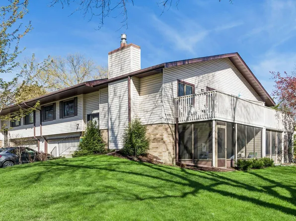 4481 Churchill St N, Shoreview, MN 55126