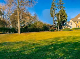 203 Sheridan Rd, Winnetka, IL 60093