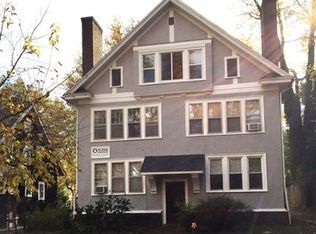 709 W Nevada St APT 3, Urbana, IL