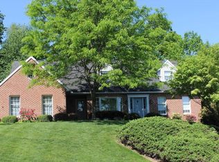 328 Regents Dr, Lititz, PA 17543