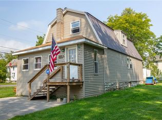 27458 Washington St, Chaumont, NY 13622