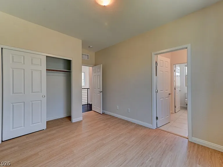 12393 Ferry Glide Ave — Photo 36