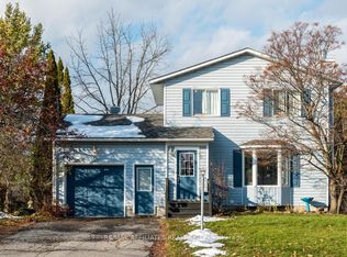 15 Terry Fox Ave, Carleton Place, ON K7C4G2