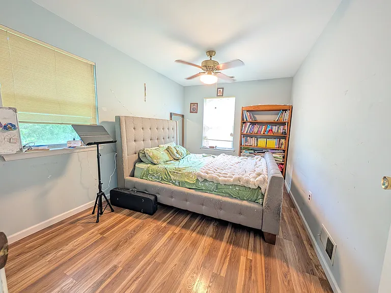 89 Wyndmoor Dr — Photo 16