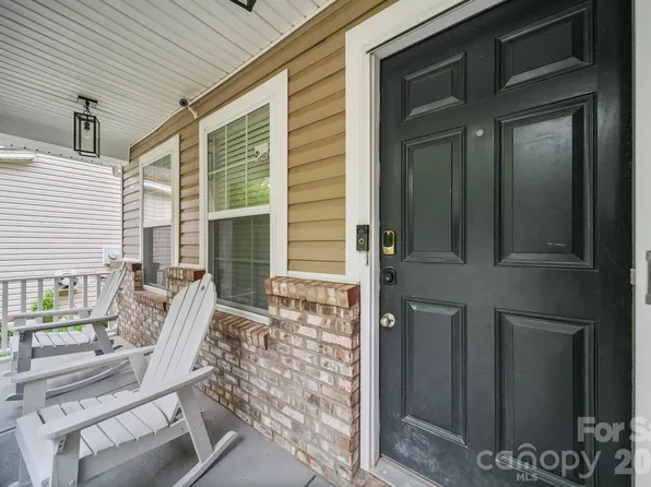 9220 Seamill Rd, Charlotte, NC 28278
