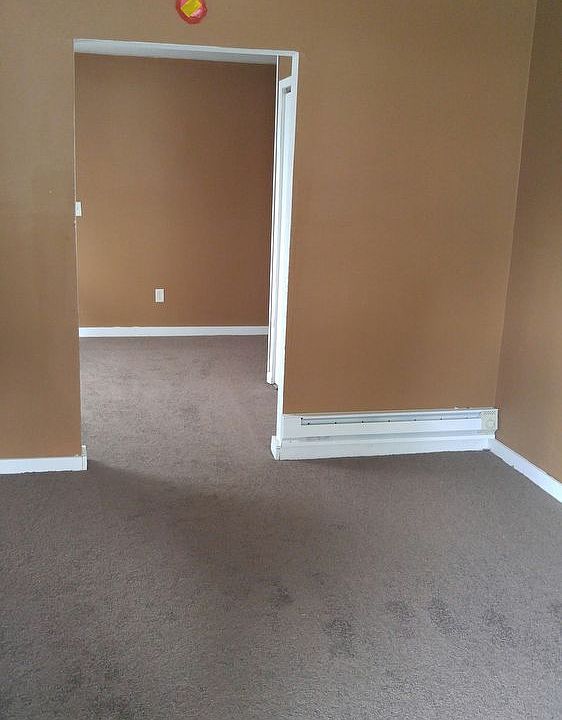 2nd image of 1530 S Randolph St