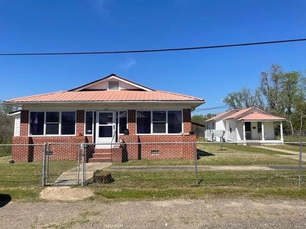 101 Chestnut St, Port Gibson, MS 39150
