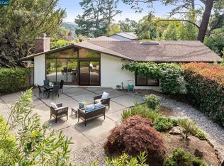 14 Vista Via, Lafayette, CA 94549