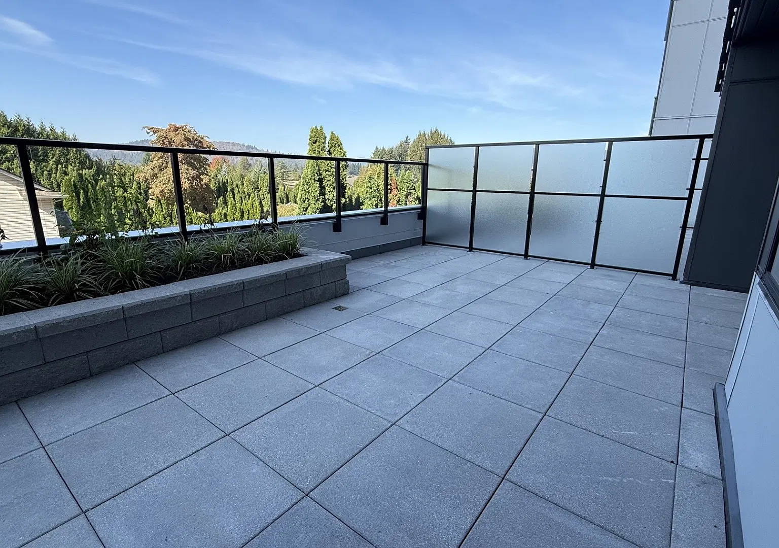8423 Cedar St — Photo 2