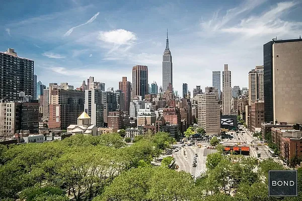 Rented by Bond New York | media 20