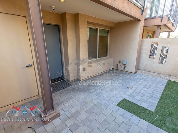 4th image of 820 N 8th Ave #22
