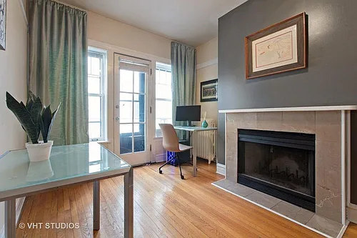 655 W Melrose St #3S Photo 1