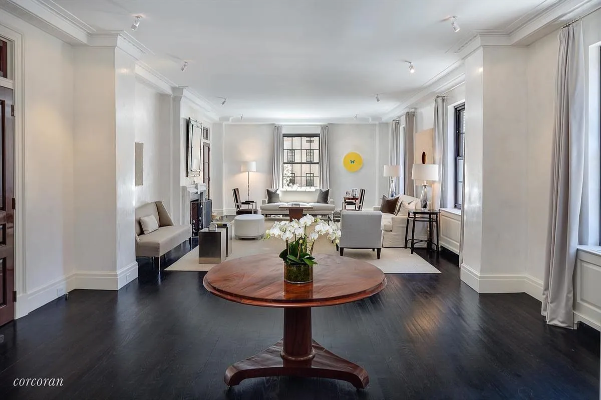960 Park Ave #2E photo 1