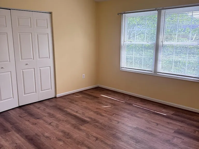 12220 Eagles Nest Ct #L — Photo 22
