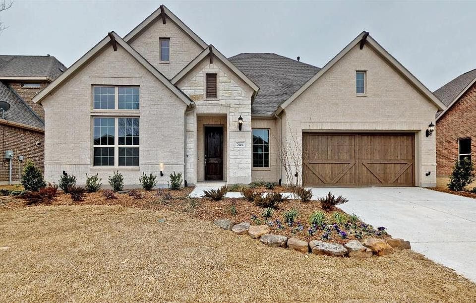 1st image of 7525 River Park Dr
