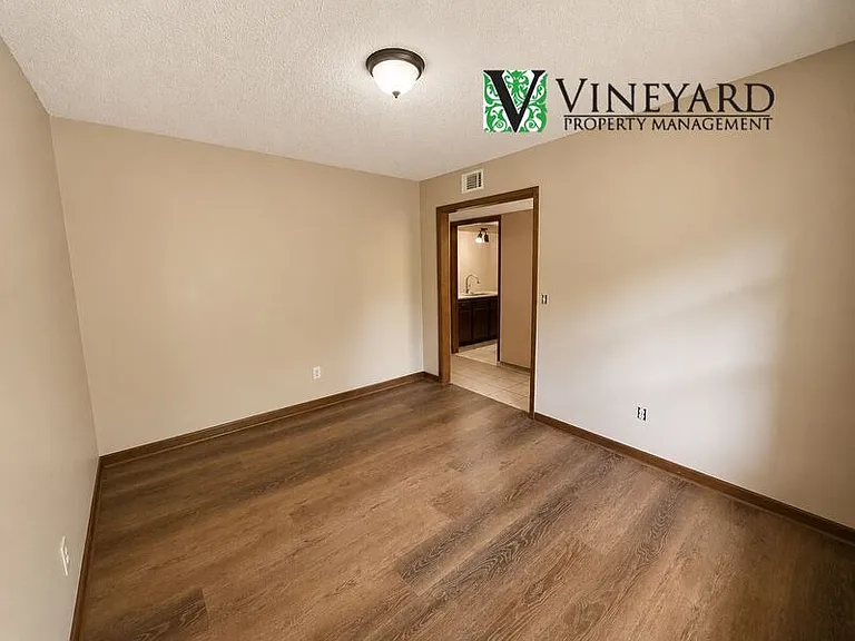 5065 Sand Wedge Cir NW — Photo 5