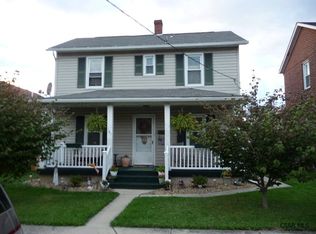 107 10th St, Windber, PA 15963