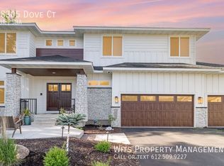 18305 Dove Ct, Eden Prairie, MN 55347