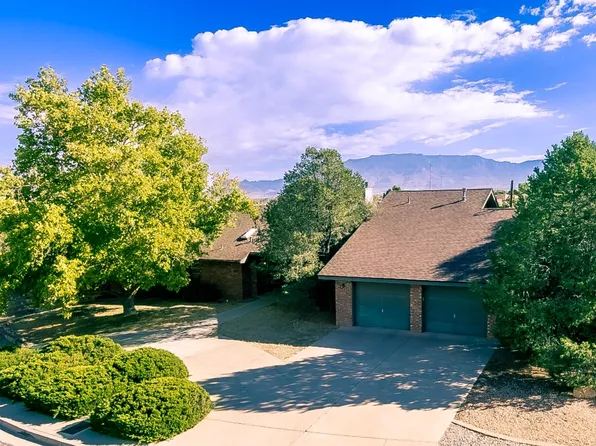 4127 Coe Dr NE, Albuquerque, NM 87110