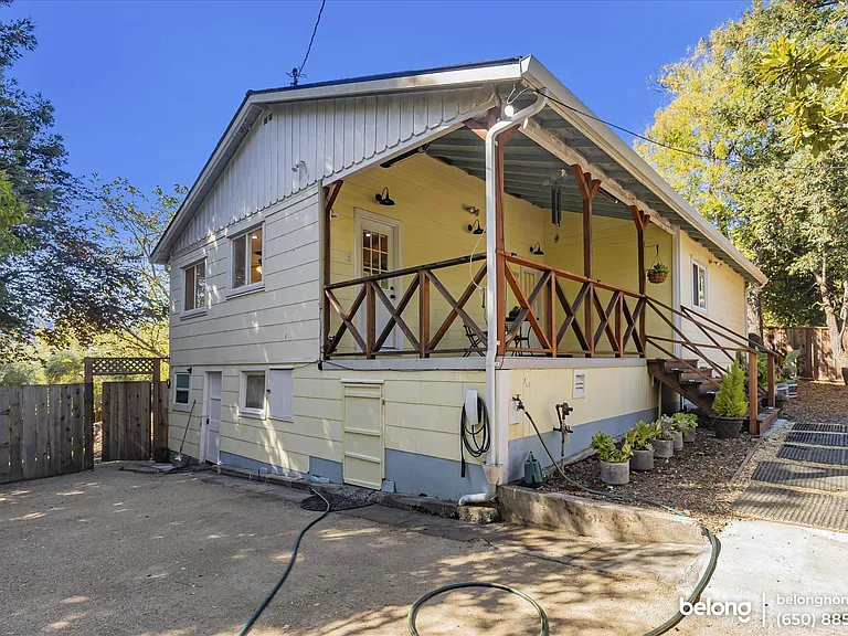 238 Cuesta Real — Photo 2