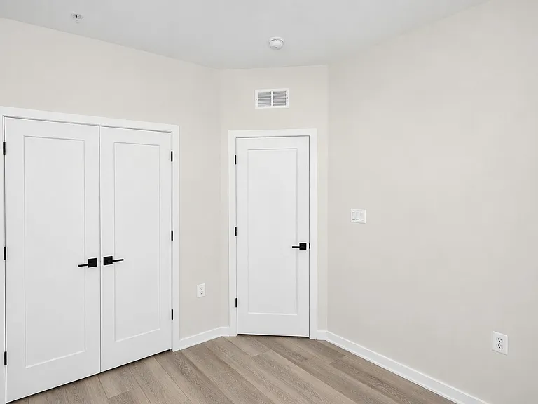 42126 Hazel Grove Ter — Photo 28