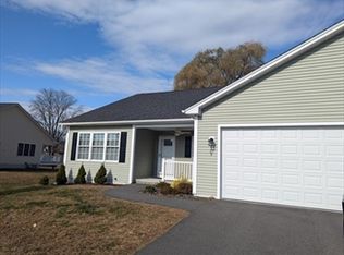 13 Snowberry Cir #A, South Deerfield, MA 01373