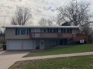 123 Wyalusing St, Patch Grove, WI 53817