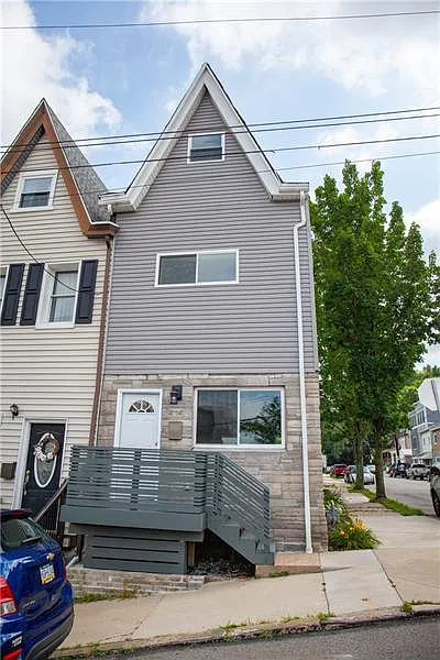 525 53rd St photo 1