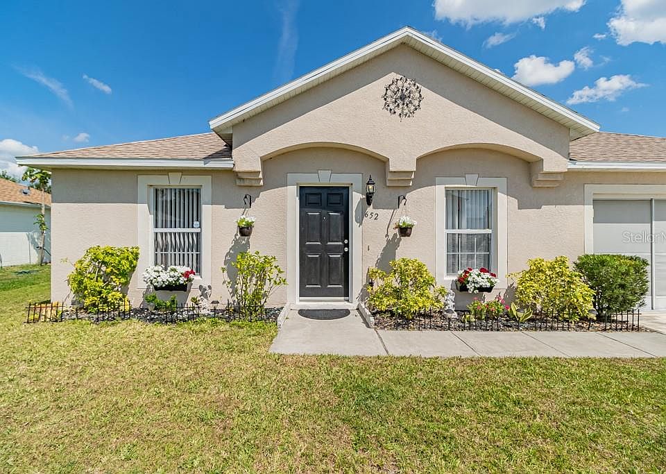 1st image of 652 Dromedary Ct
