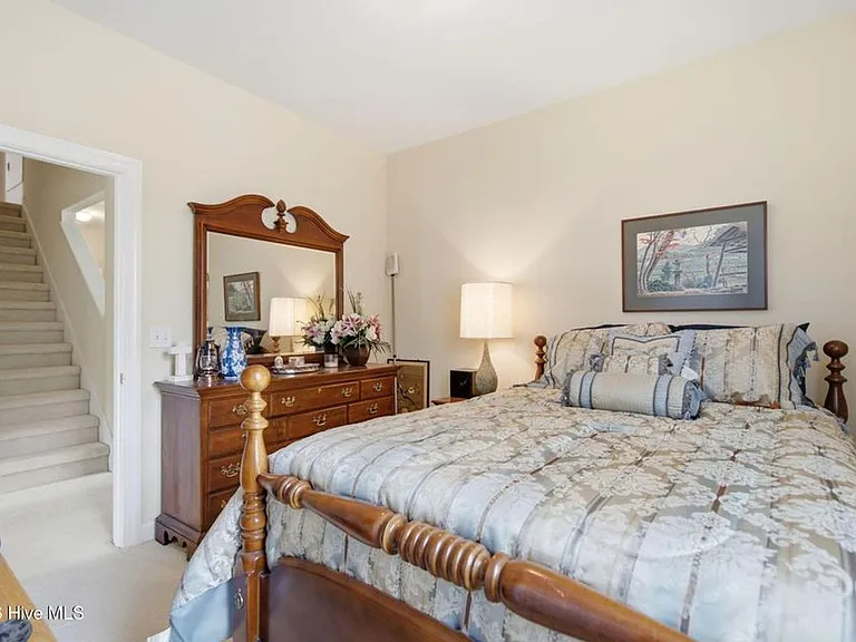 5006 Carleton Dr #113 — Photo 25