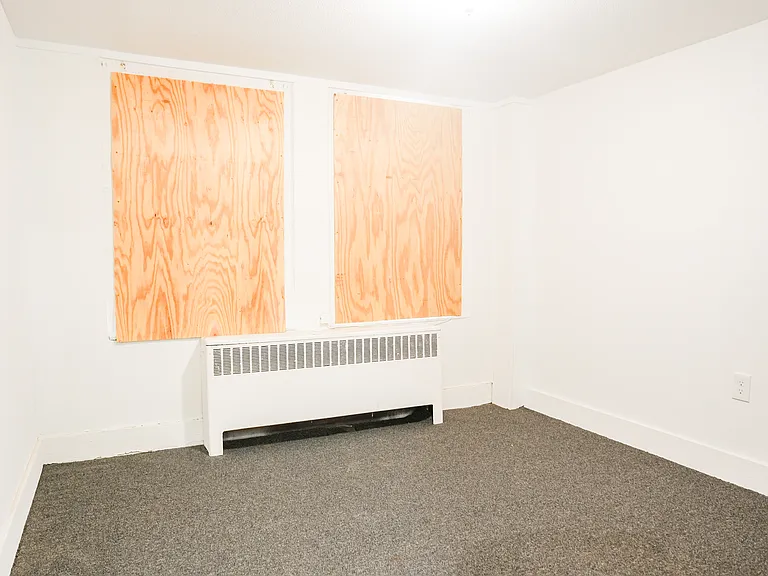 1821 McHenry St — Photo 10