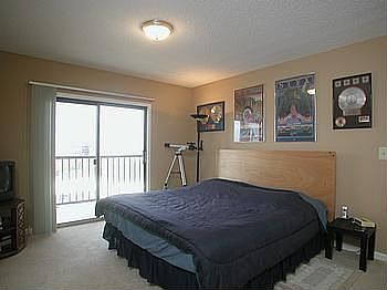 Large Bedroom