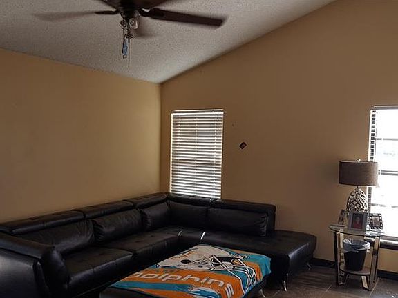 3rd image of 2905 Golden Rock Dr